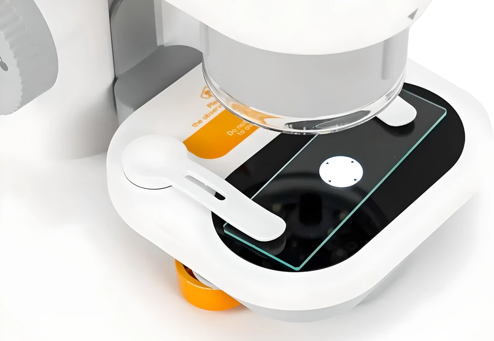 digital microscope with display